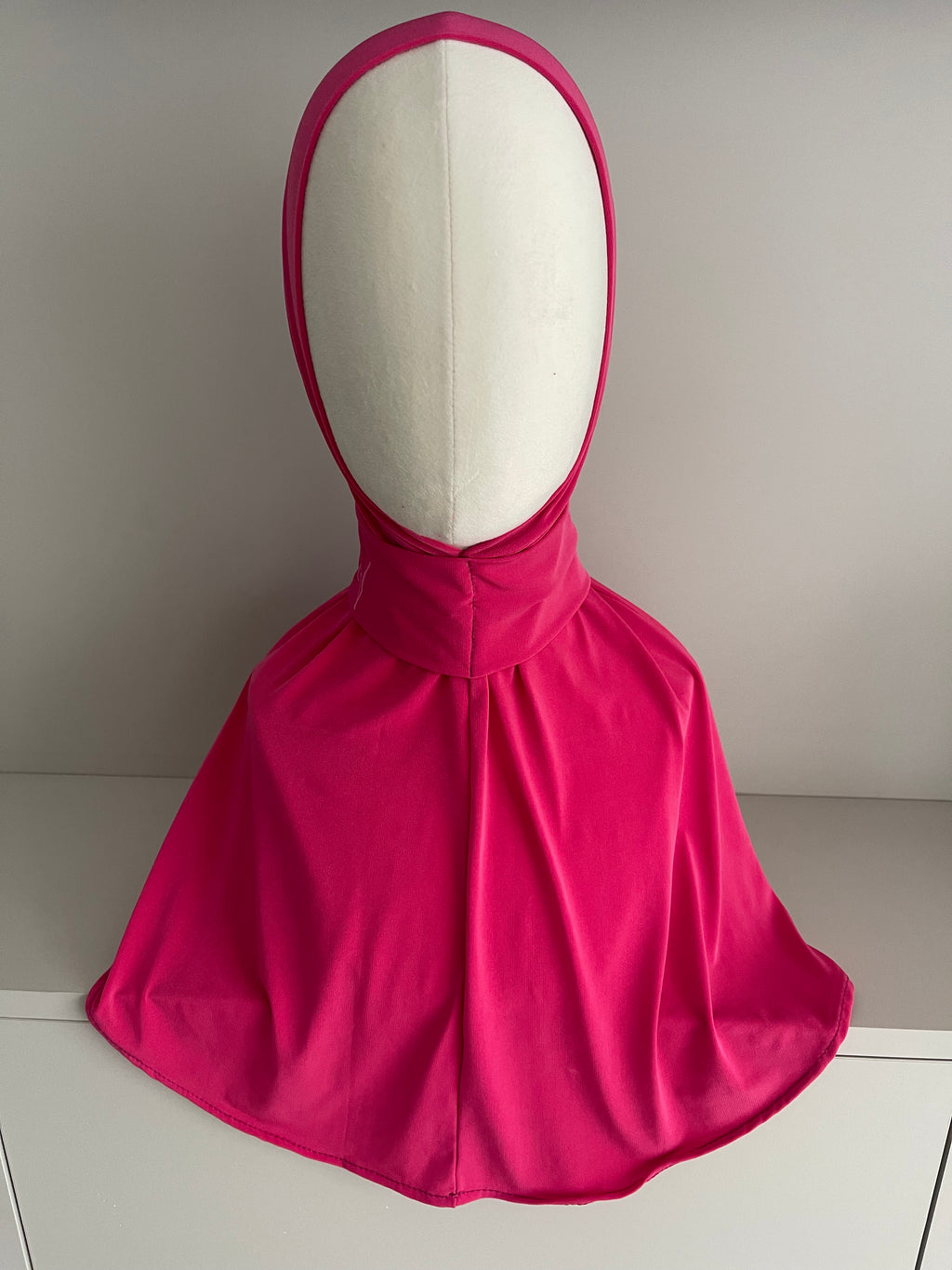 FUSHIA